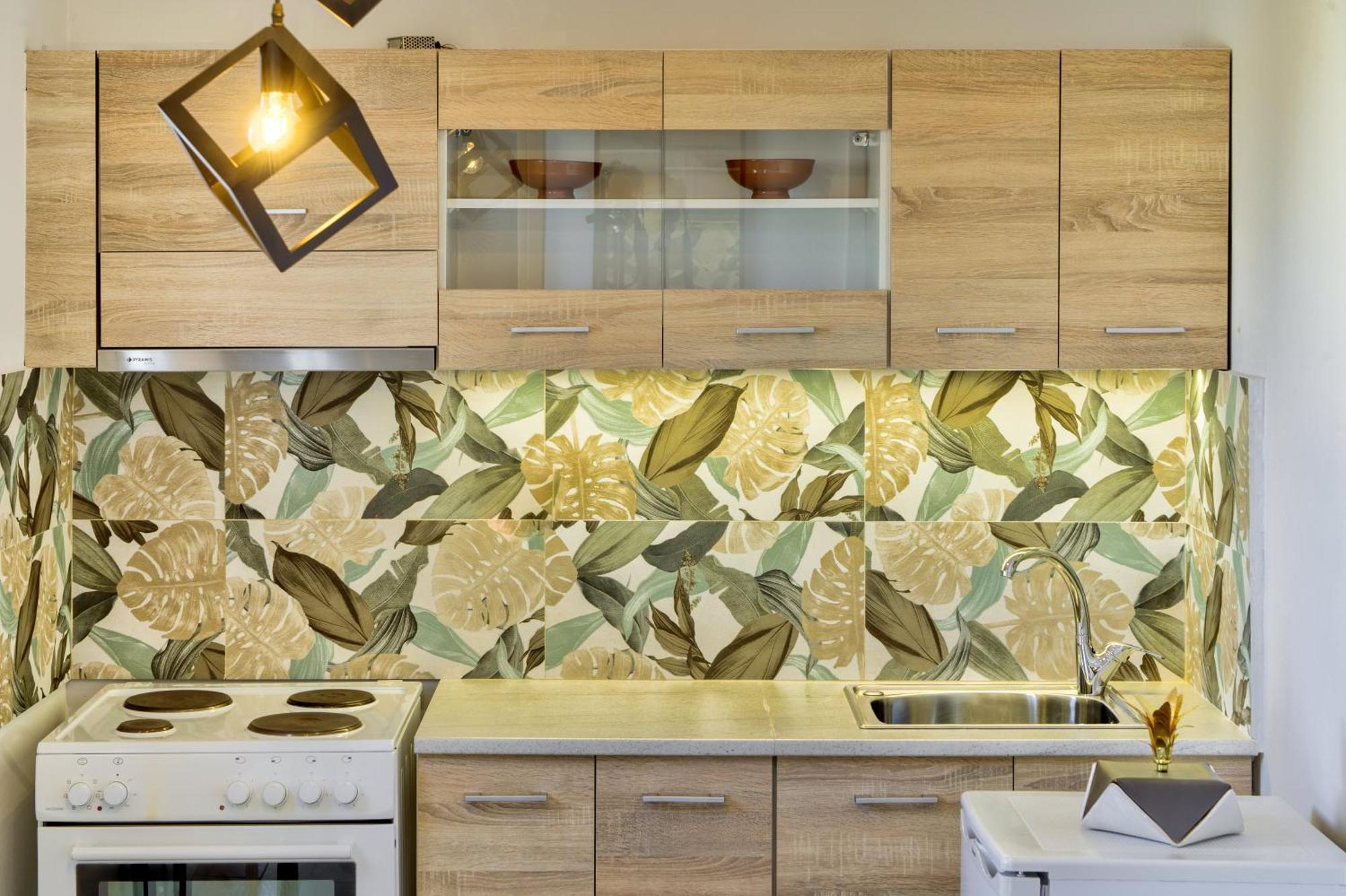Hydra Apartment *